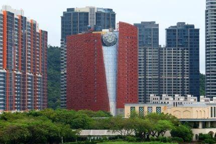 The 13 Macau Readying a Comeback, Bankrupt Casino Hotel Said to Be Hiring