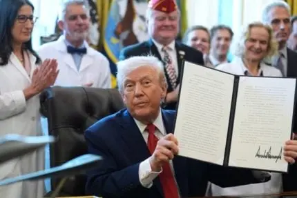 President Donald Trump Reclassifies Marijuana, Order Has No Impact on Casinos