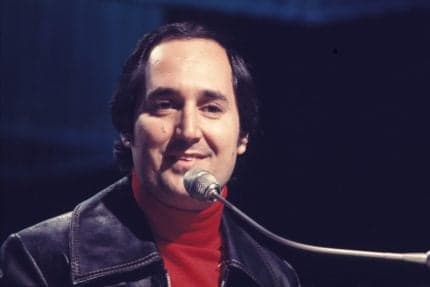 Las Vegas Legend Neil Sedaka Dies at 86