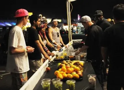 VEGAS MYTHS RE-BUSTED: Bottles of Champagne Cost $575K Everywhere at EDC