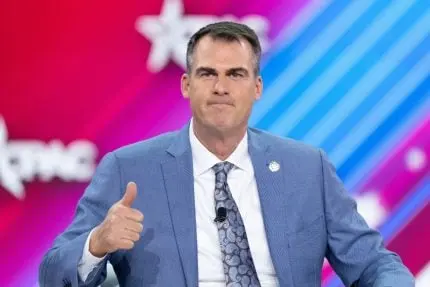 Sweepstakes Casinos Avoid Oklahoma Ban After Gov. Stitt Vetoes Bill