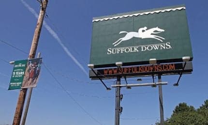 Massachusetts House Approves Historical Horse Racing Machines Despite Casino Pushback