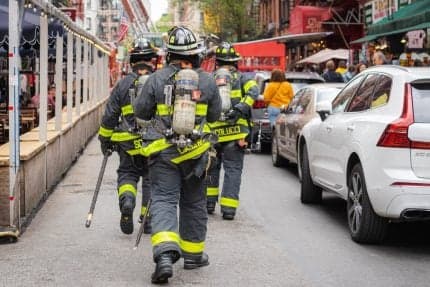 Study Links First Responders' Risk-Taking Duties to Gambling Problems