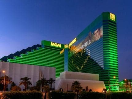 Police: Trio Kidnapped and Beat Man at MGM Grand Over Alleged Fake Sports Betting Scheme