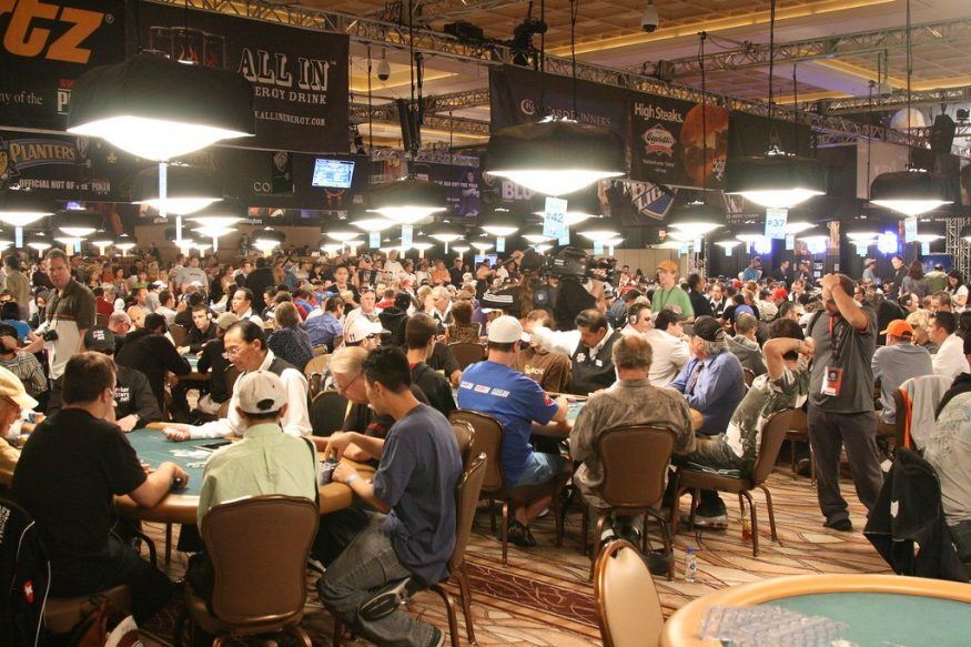 Watch World Series of Poker online