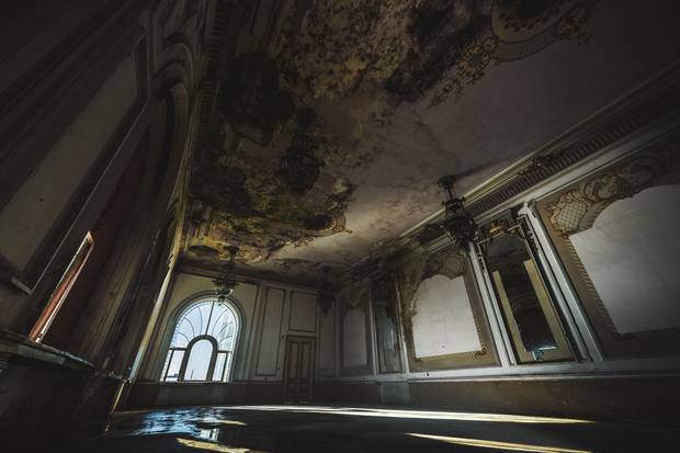 A room from inside the derelict casino that's still intact