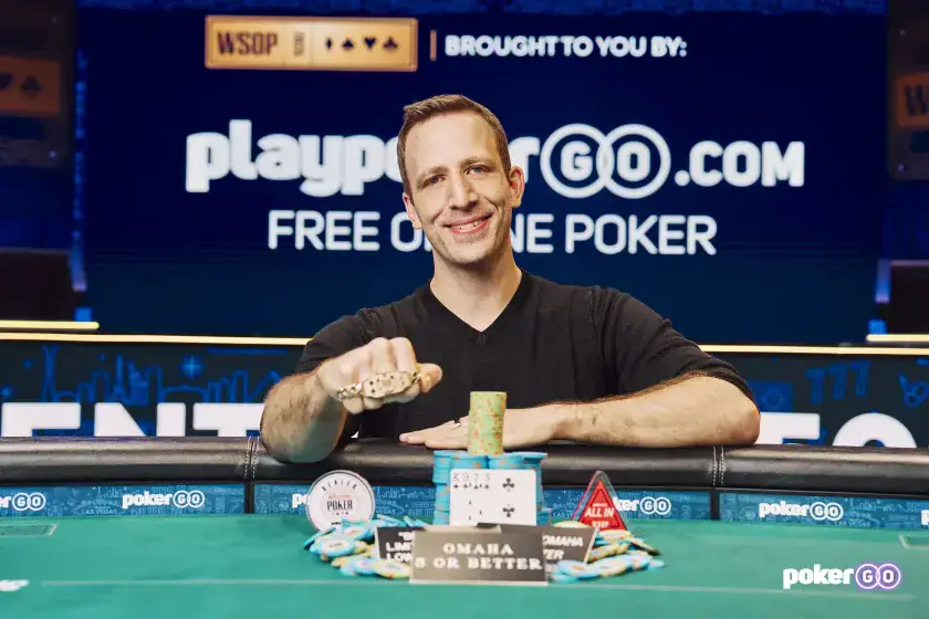 Benny-Glaser_WSOP-2025_EnriqueM_EM203002_WR-840x560.webp