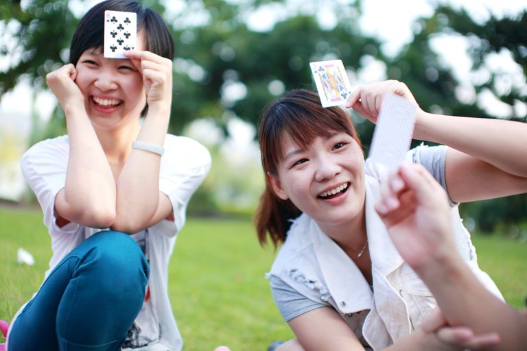 An image of this popular Chinese card game