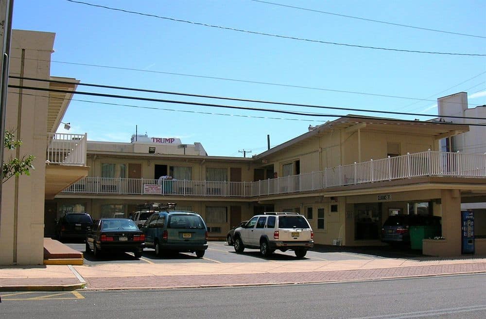 Eldorado Motor Inn, one of the most negatively reviewed hotels on Trip Advisor