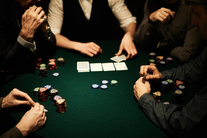 10 Common Texas Hold’em Poker Mistakes to Avoid
