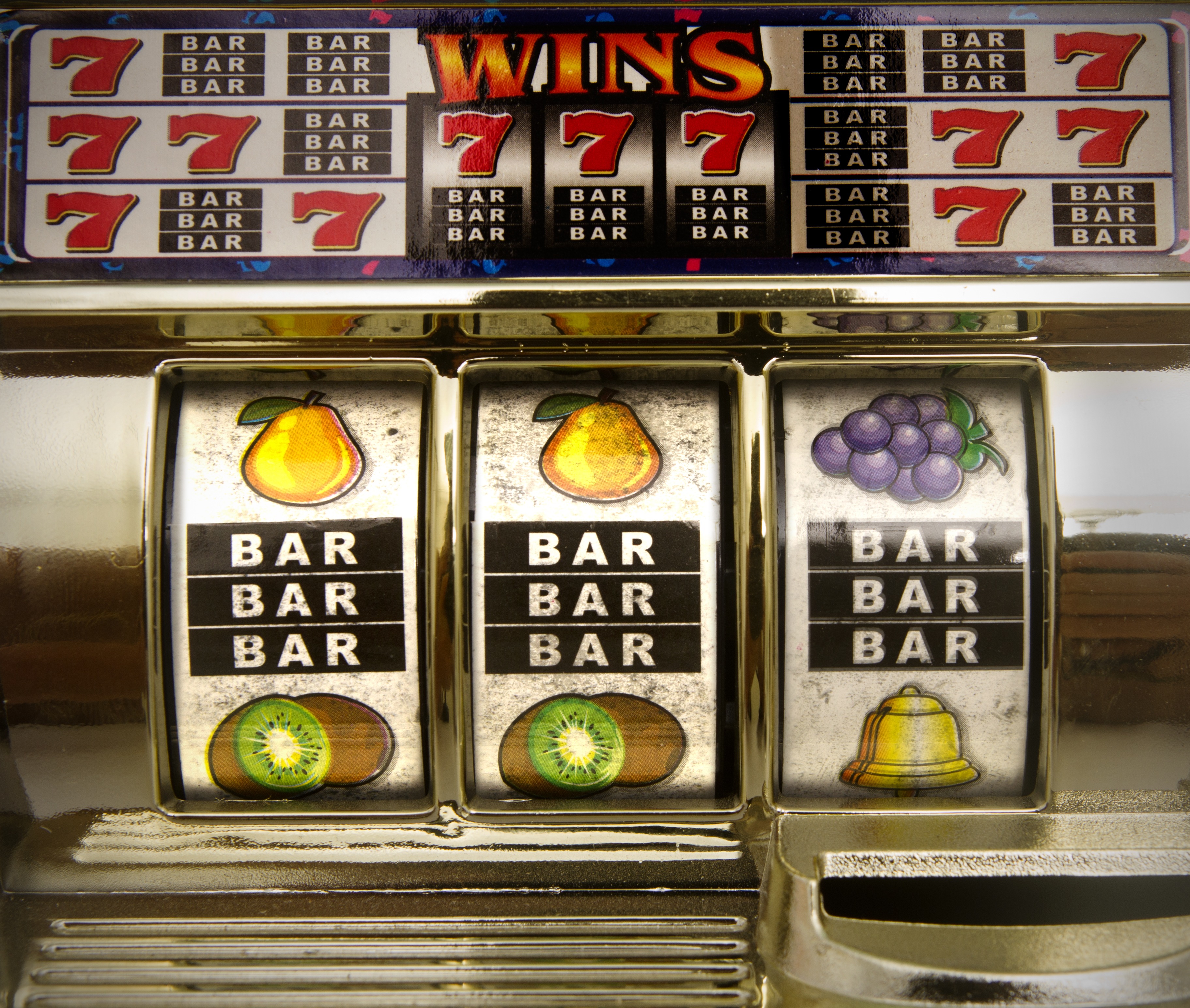 Slot Machine Bar