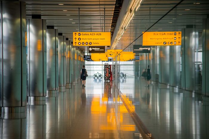 Directions to the casino room at Heathrow Airport