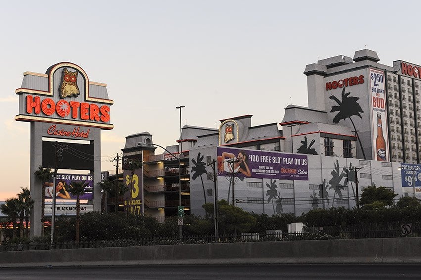 Hooters Casino