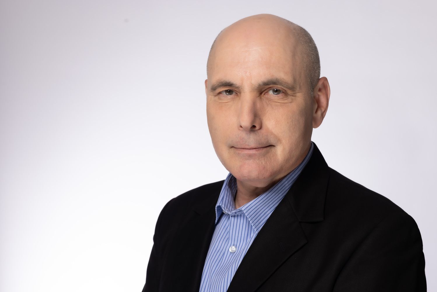 Headshot of Ofer Friedman, gaming security expert, discussing online gaming security and fraud prevention in the iGaming industry.
