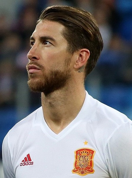 Sergio Ramos - pemain sepak bola