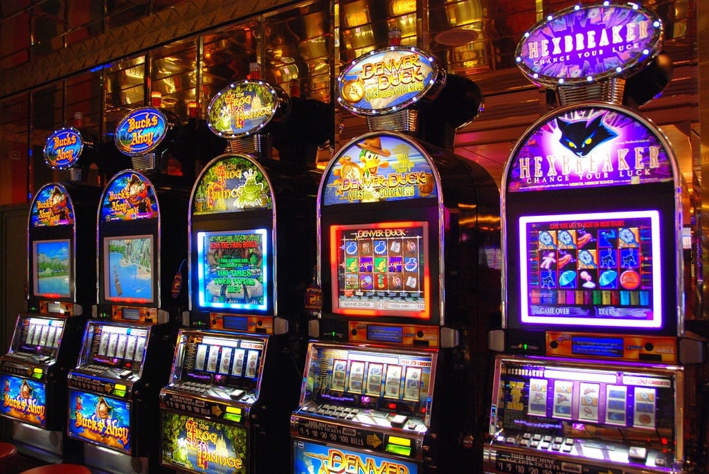 Slot machine online casino games Parks slots games free online