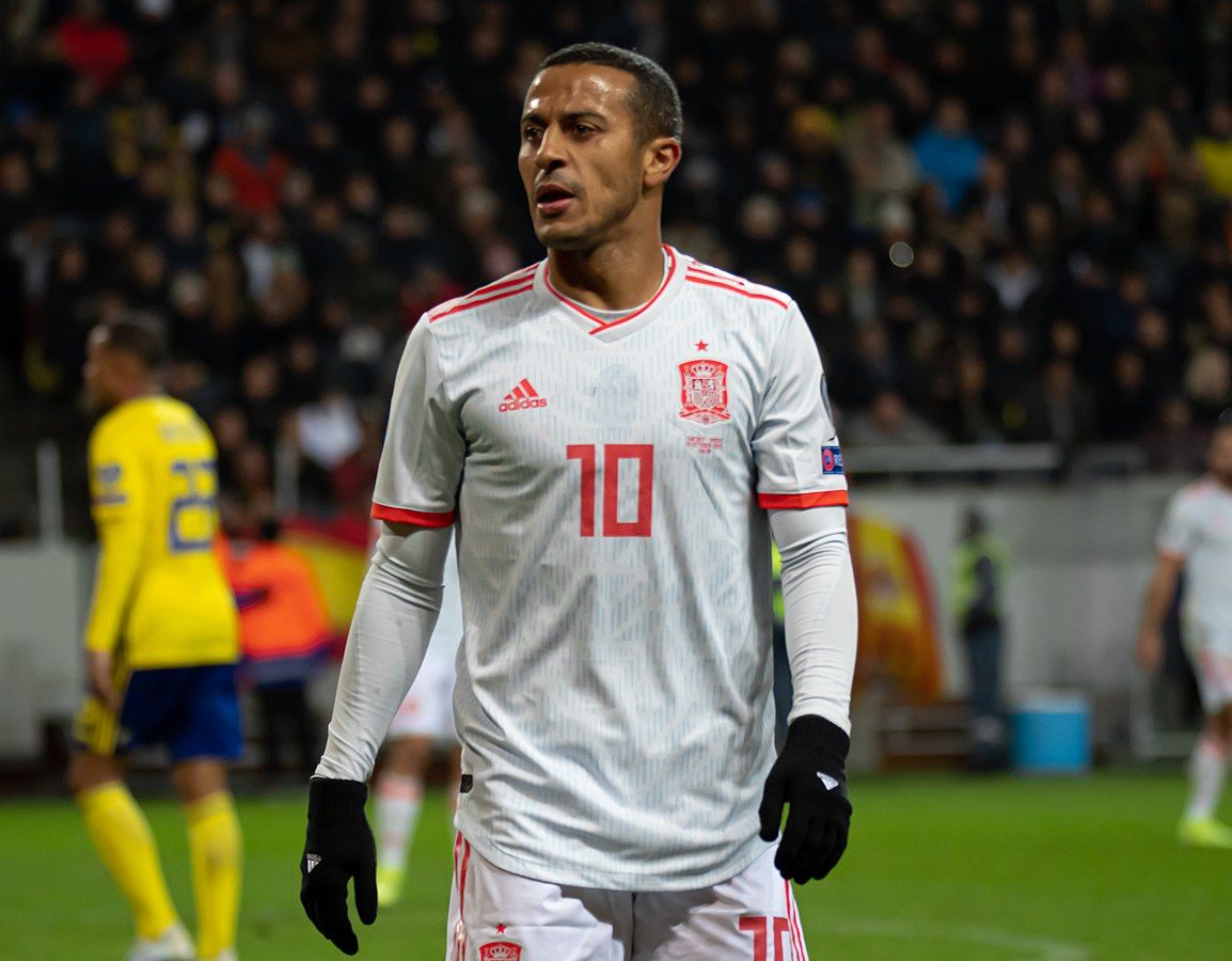 Midfielder Thiago Alcantara