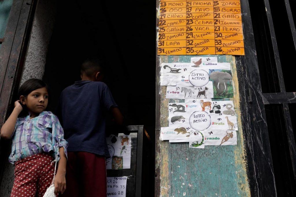 A lottery based gambling game on the streets of Venezuela
