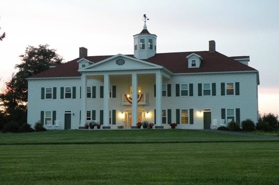 The Washington Inn is known to be an eerily haunted place