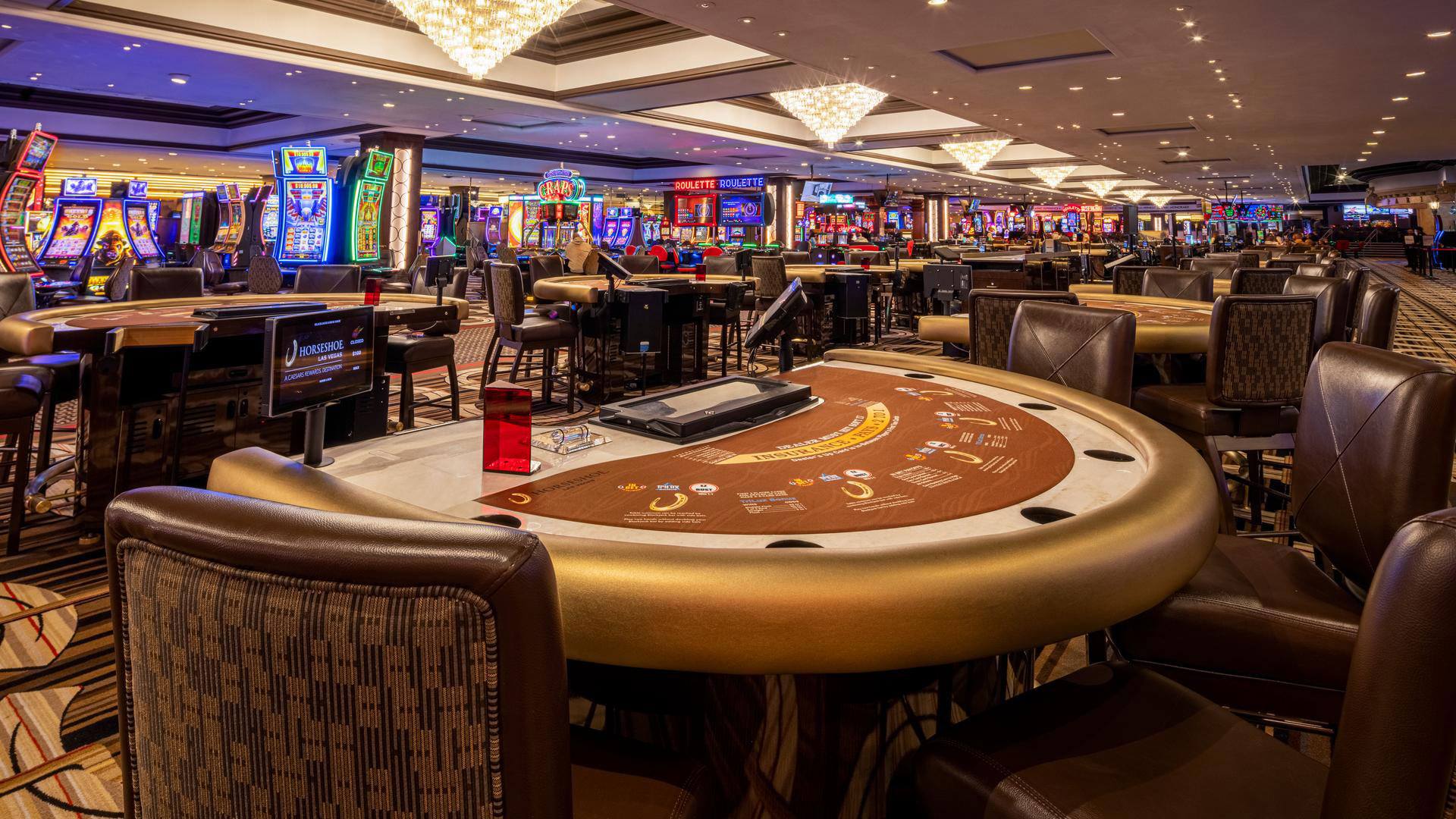 What Does A Casino Pit Boss Do Casino Blog What Does A Casino Pit Boss Do Casino Blog