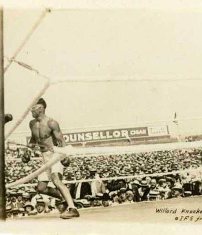Willard Knocked to the ropes by Jack Dempsey