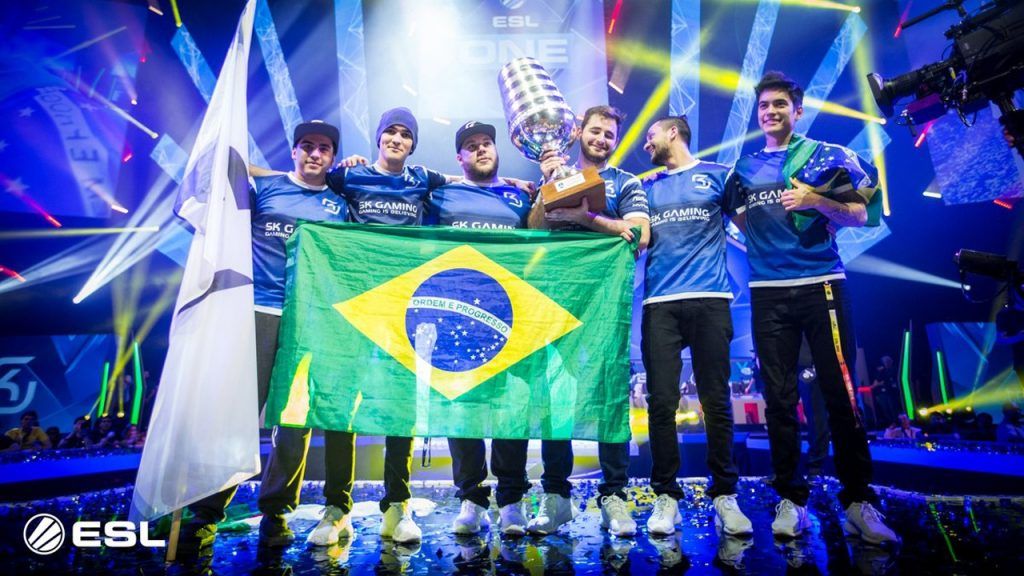 2016's winning Brazilian eSports team