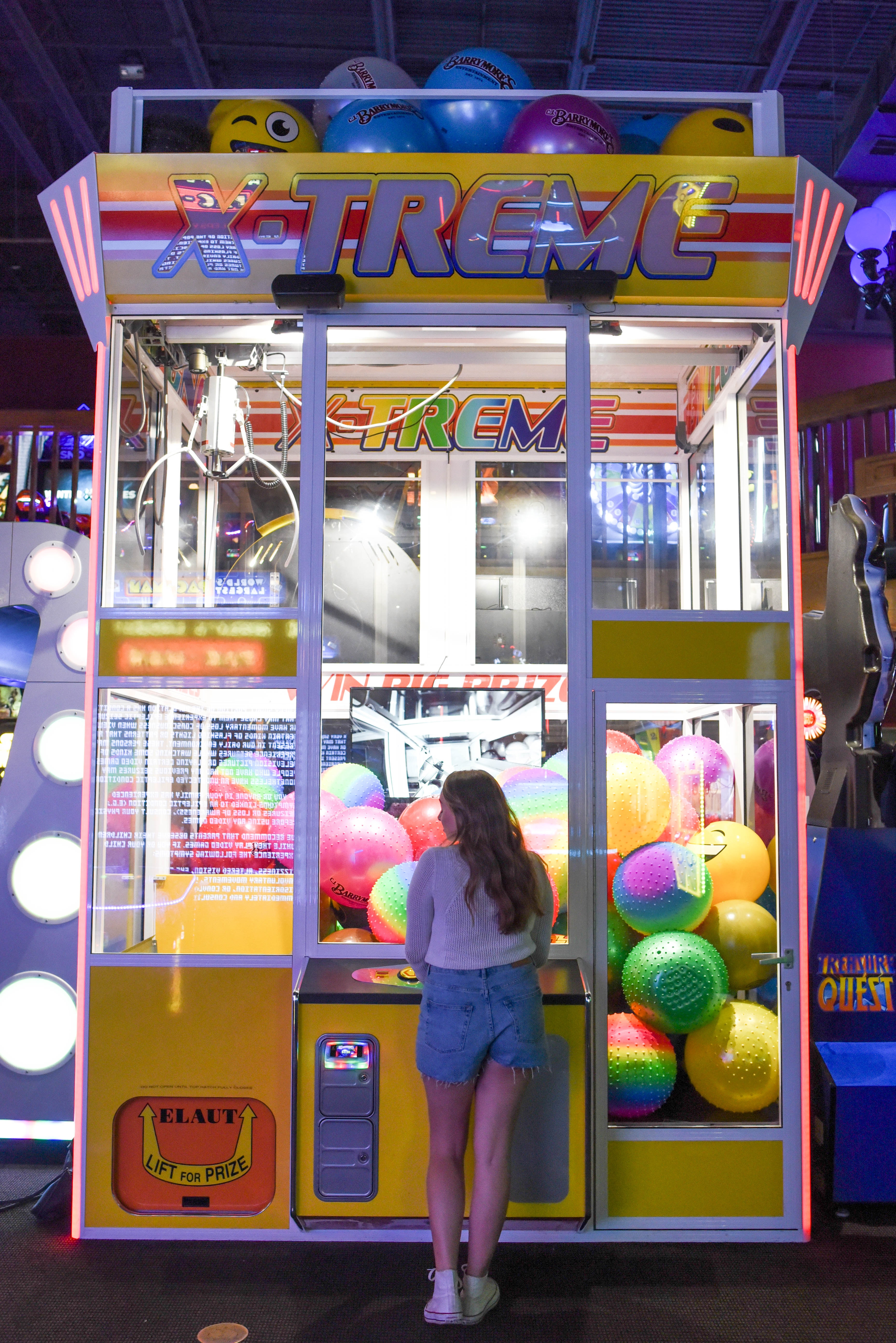 Do Arcades and Claw  Machines  Turn Kids into Gamblers 