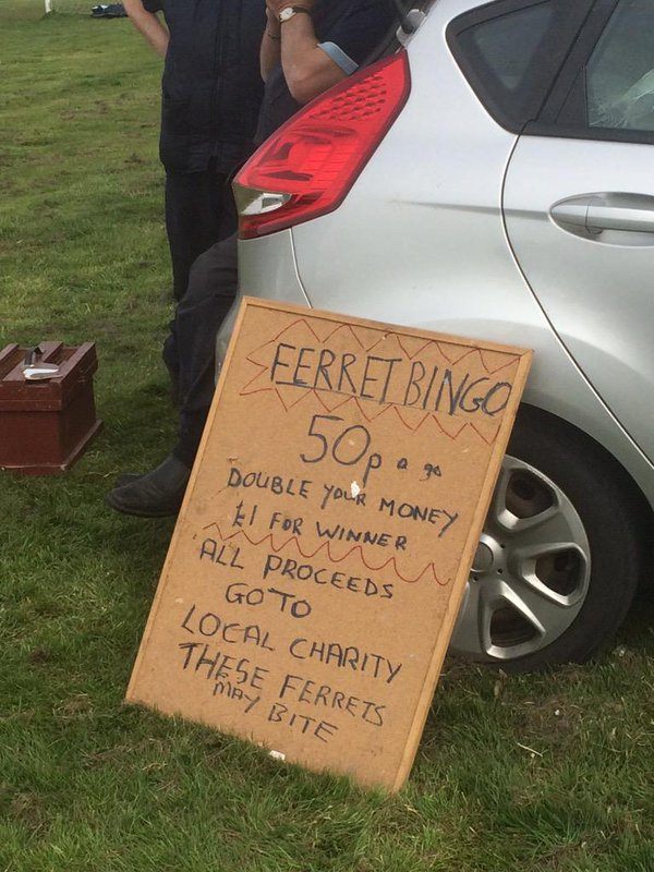 sign showing price to bet on ferret bingo