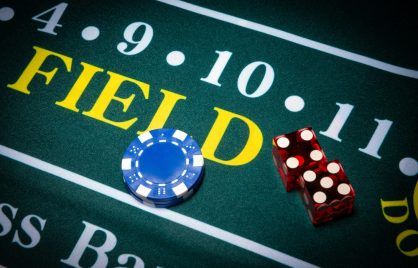 Field bet on a craps table