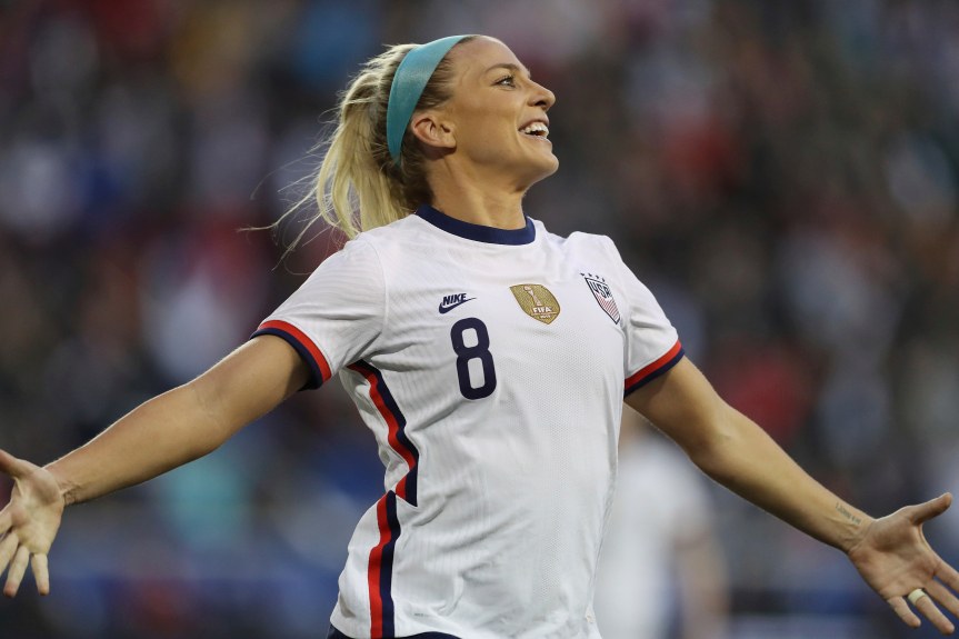 Julie Ertz