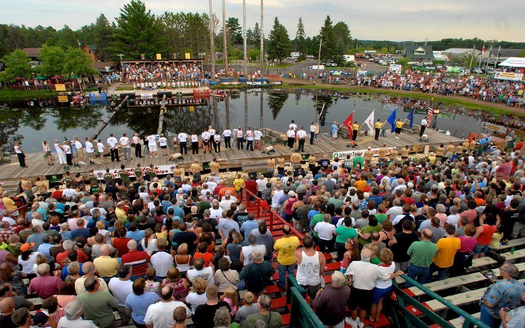 spectators at world lumberjack championship 