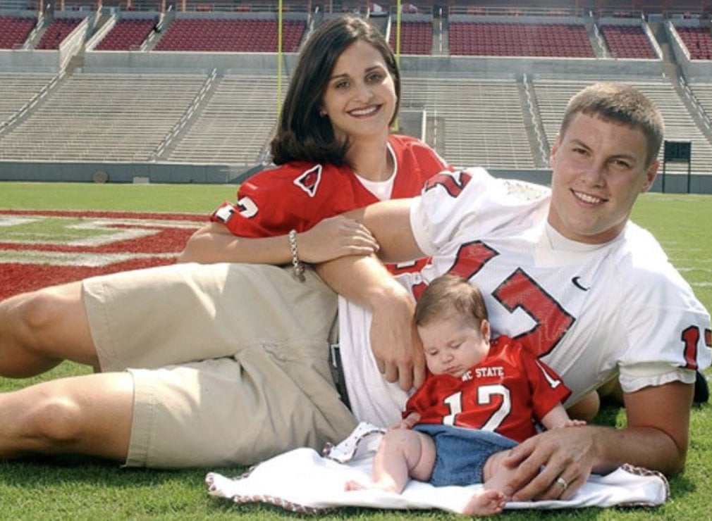 Philip Rivers dan istrinya Tiffancy dengan anak pertama mereka Halle