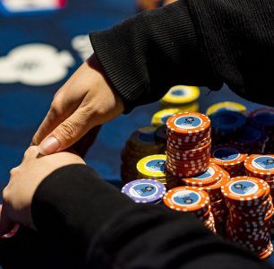 Poker chips
