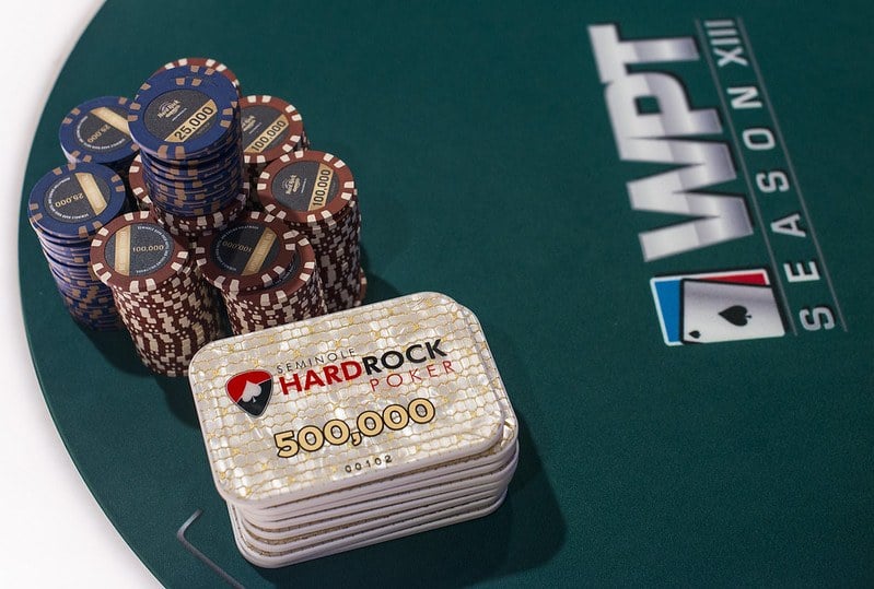 Poker plaques and chips 