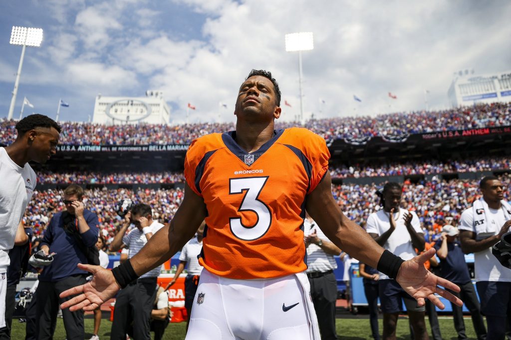 The NFL's Best Players Are Getting Richer Than Ever - WSJ