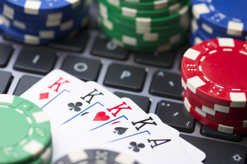 Poker Mind Traps: 5 Thinking Errors That Cost You Money (and How to Fix Them)