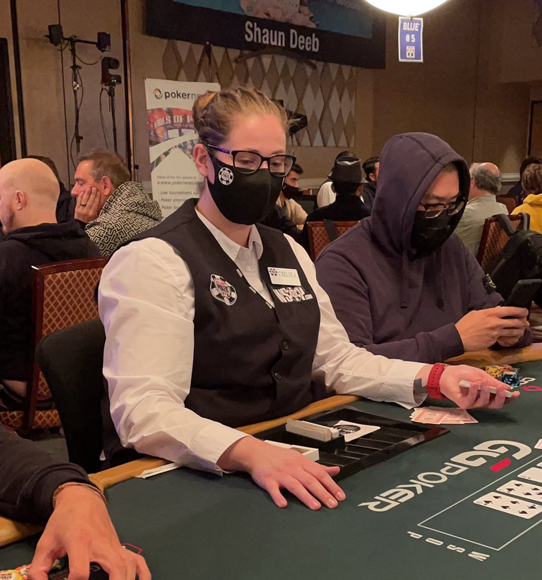 WSOP dealer