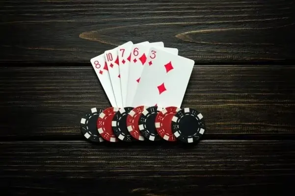 Guía Definitiva del Poker Seven Card Stud