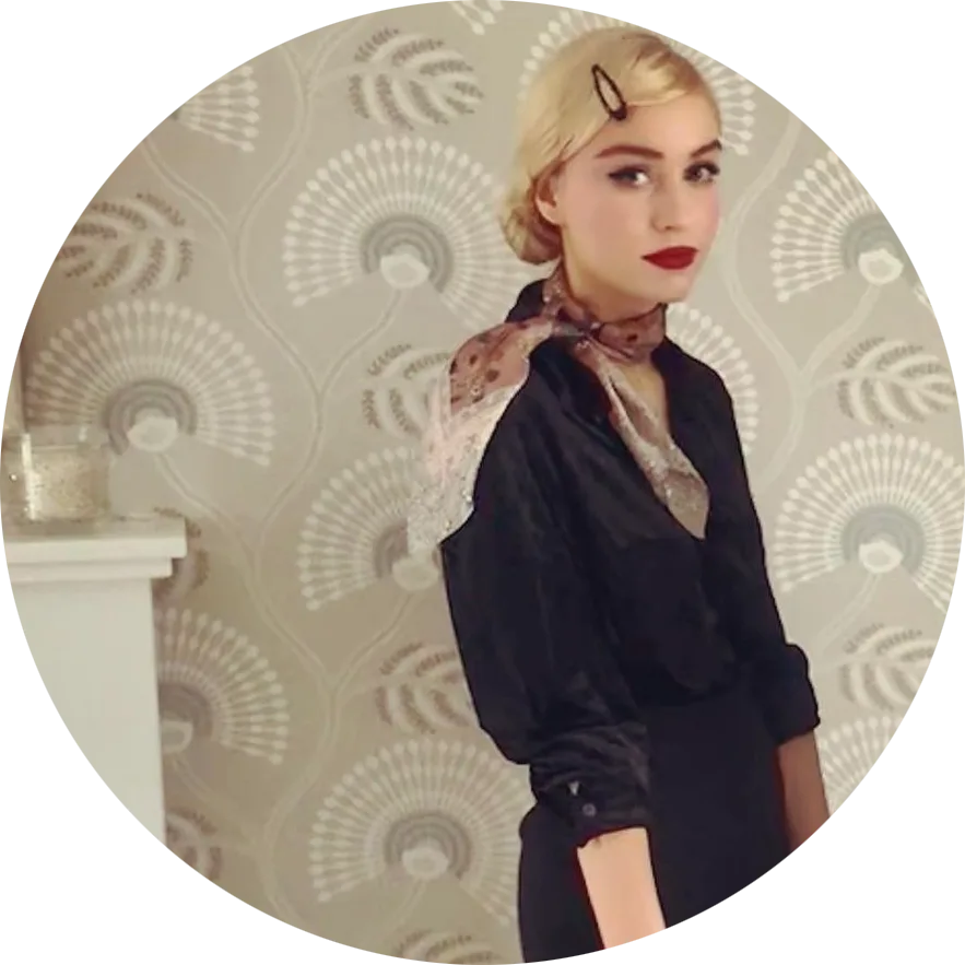 Hannah Smith Author Headshot