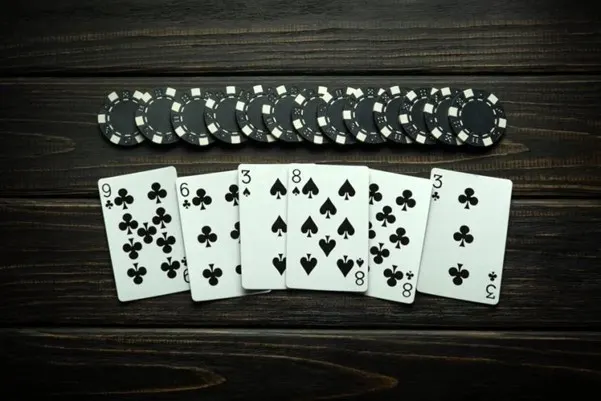 La Guía Definitiva de estrategia de para poker Omaha