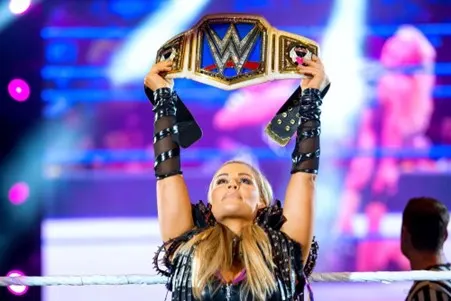 ¿Cuánto Ganan los Luchadores de la WWE?