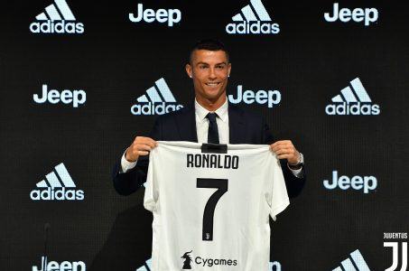 Ronaldo mit Trikot