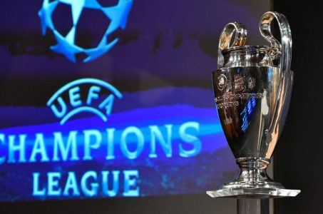 CL Trophäe und Logo