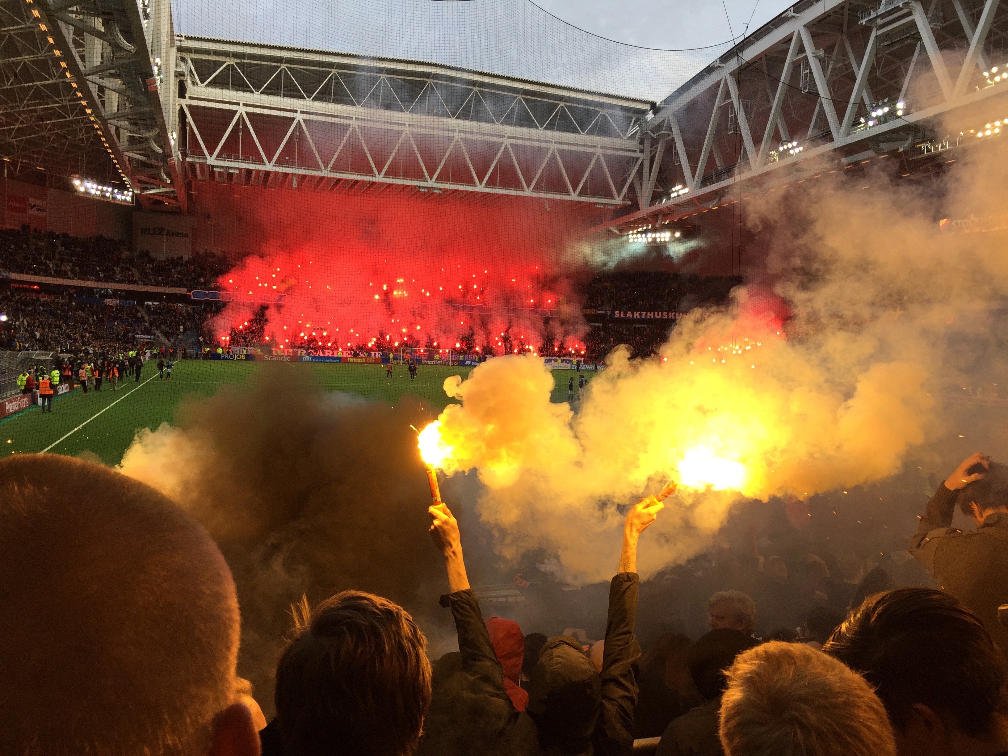 Pyrotechnik in Fußballstadion