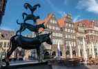 Statue Bremer Stadtmusikanten auf Bremer Marktplatz