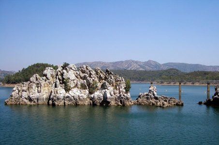 Stausee García de Sola