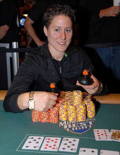 Vanessa Selbst, Pokerchips