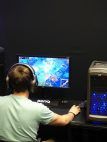 Gamer vor Monitor