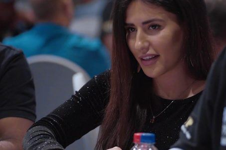 Melika Razavi, Poker