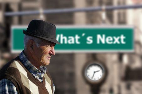alter Mann mit Hut